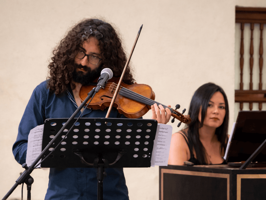 Isabel Yedra, Clavecín & Omar Felgueres, Violín
